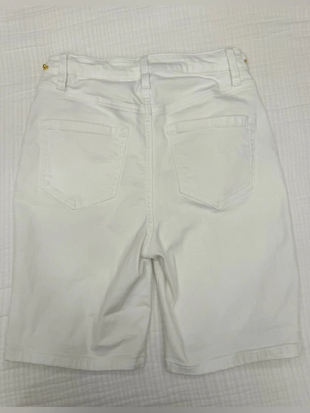 inc white gold horsebit shorts